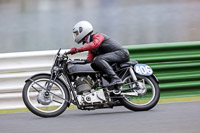 Vintage-motorcycle-club;eventdigitalimages;mallory-park;mallory-park-trackday-photographs;no-limits-trackdays;peter-wileman-photography;trackday-digital-images;trackday-photos;vmcc-festival-1000-bikes-photographs